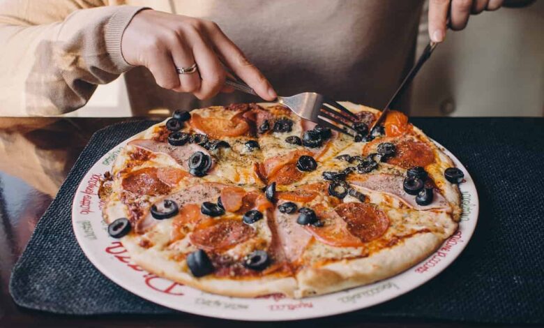 Pizza During Pregnancy: Is It Safe Or Not?