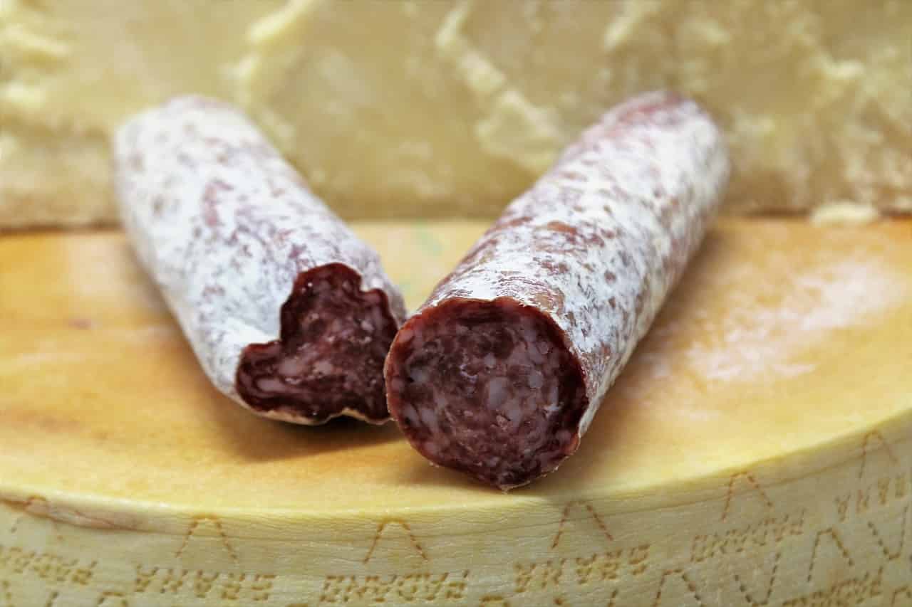 Can You Eat Salami While Pregnant? Is It Safe 4 Cons